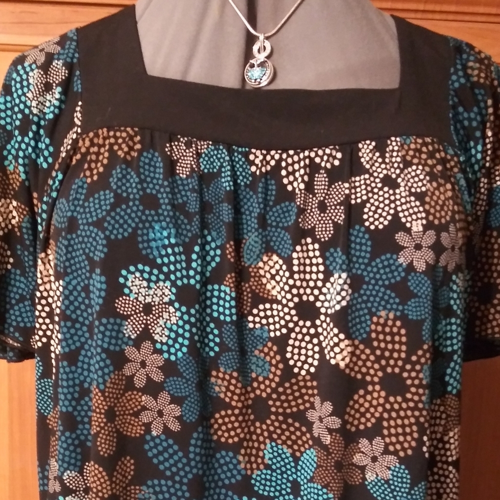Blouse with Teal flowers 2X